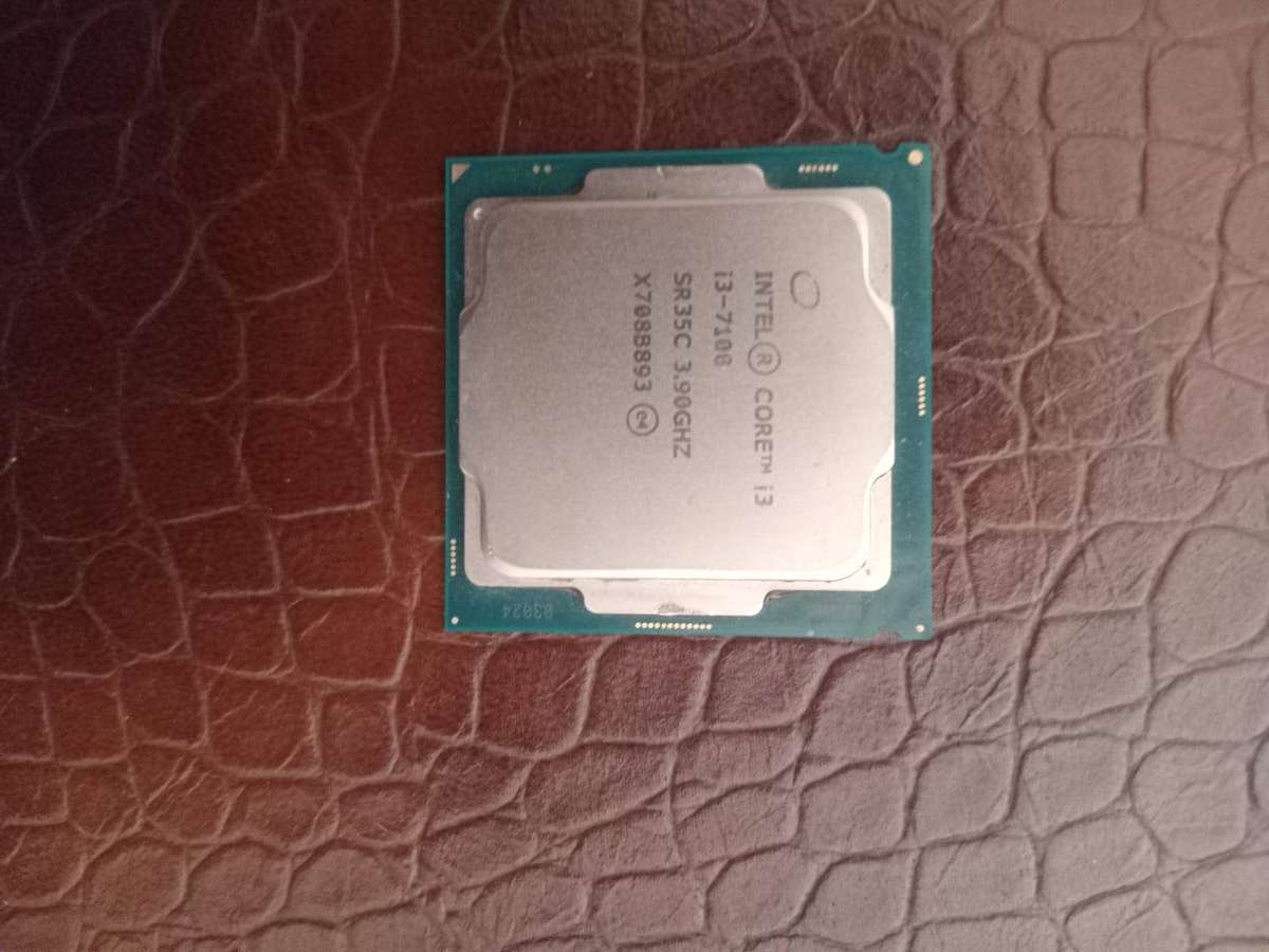 Core i3 7100 CPU
