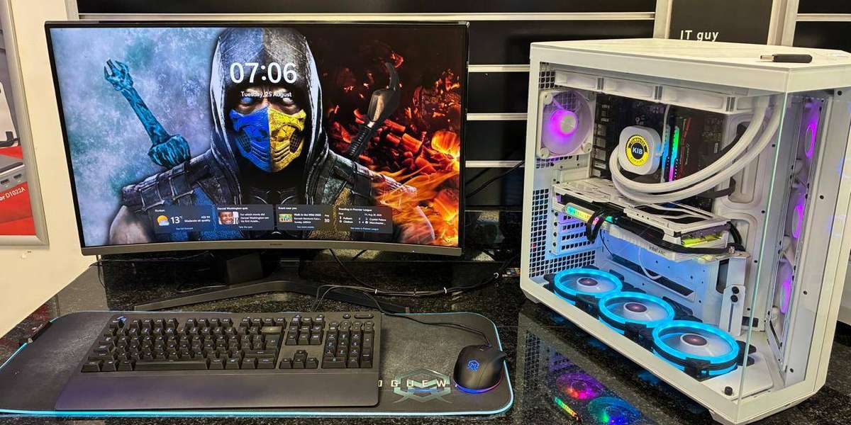 Gaming Desktop With 32 Inch Samsung Curved Monitor