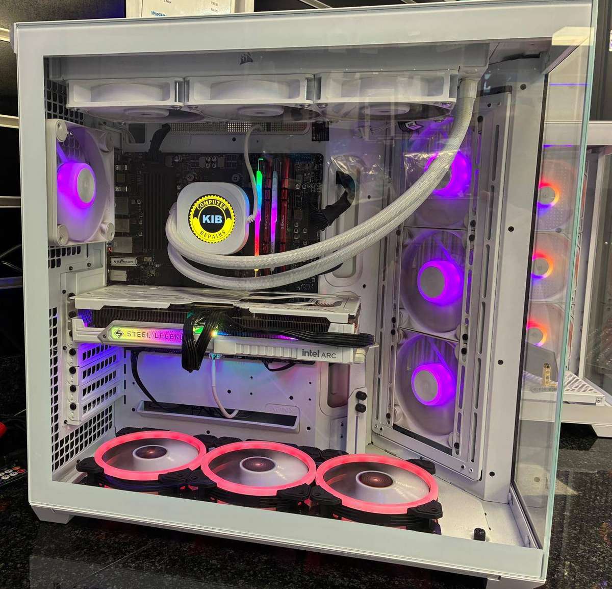 Gaming Desktop With 32 Inch Samsung Curved Monitor