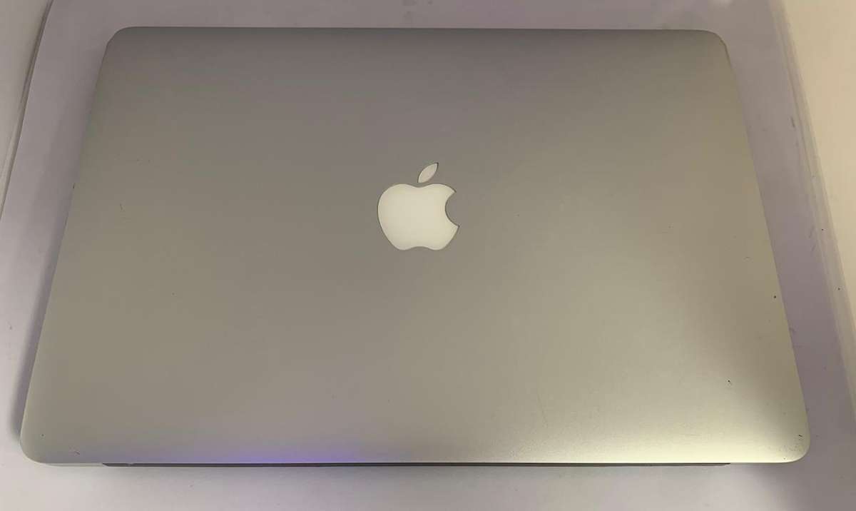 Macbook Air  A1466