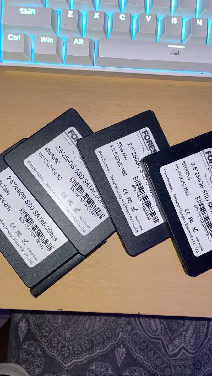 25 SATA SSD
