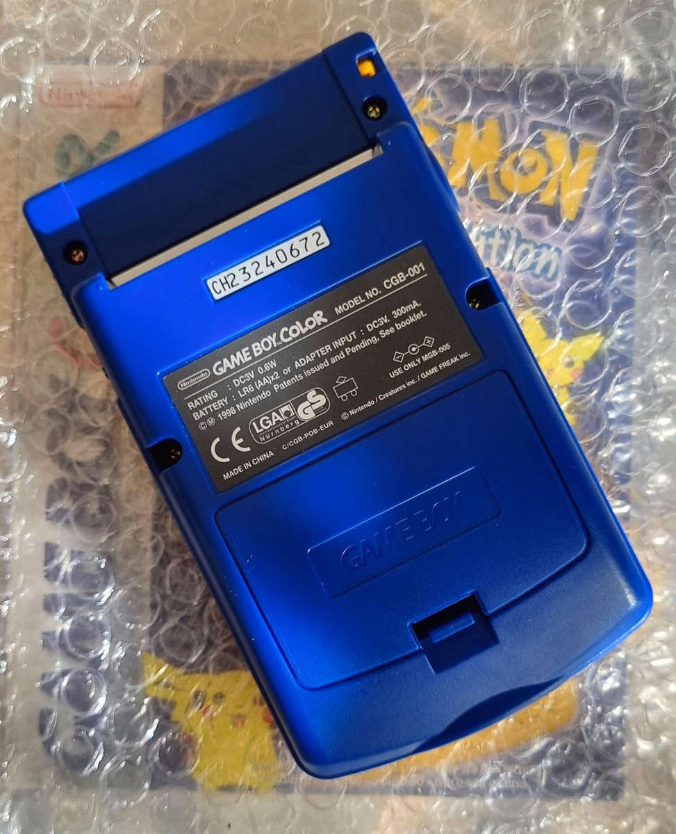 Nintendo Game Boy Color (RARE) Pokemon Special Edition