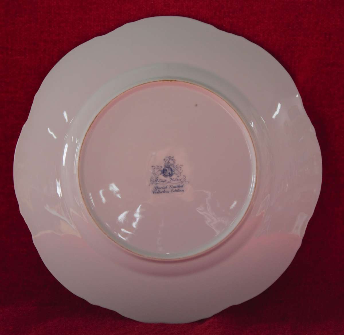 Delft Special Limited Collector's Edition +/- 30cm dia. Plate