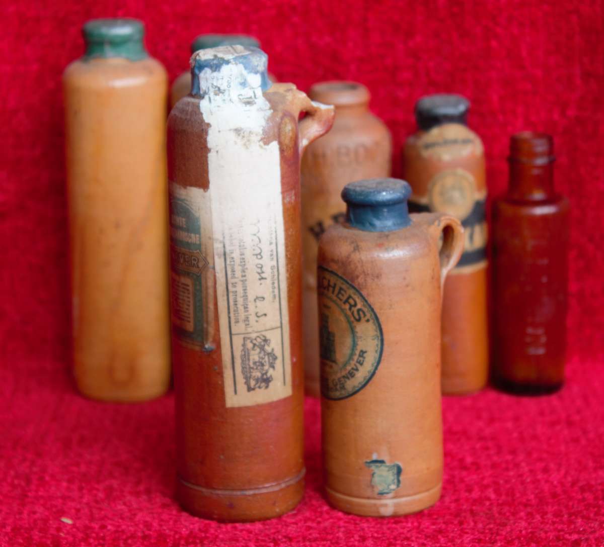 Vintage Liquor Bottles & 1 x Lennon Medicine Bottle