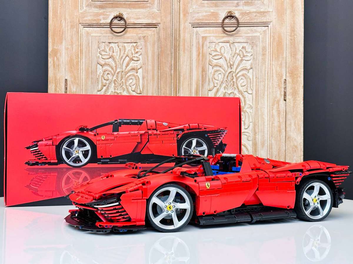 Lego Retired Ferrari Daytona SP3 1:8 Technic Large Collectable Model with Original Box 3778Pcs