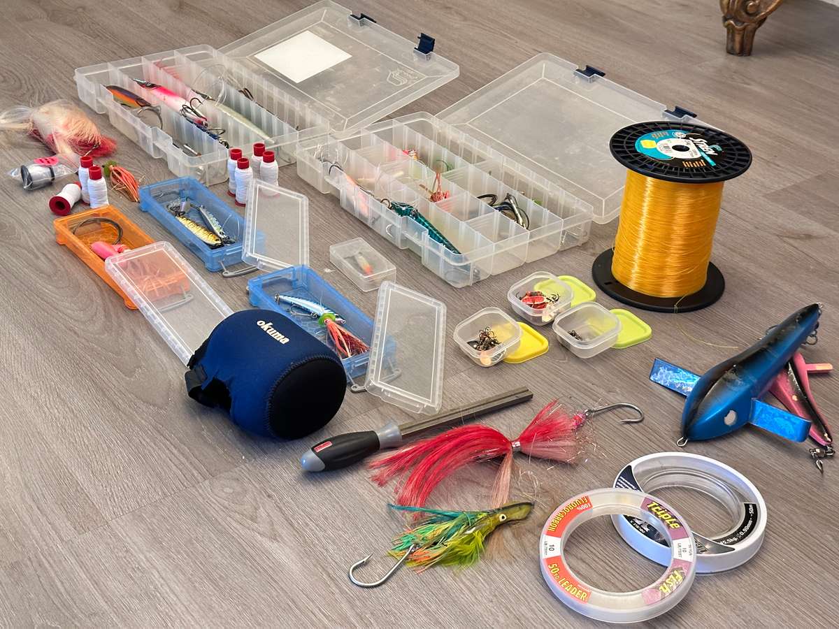 Massive FISHING Tackle Lot