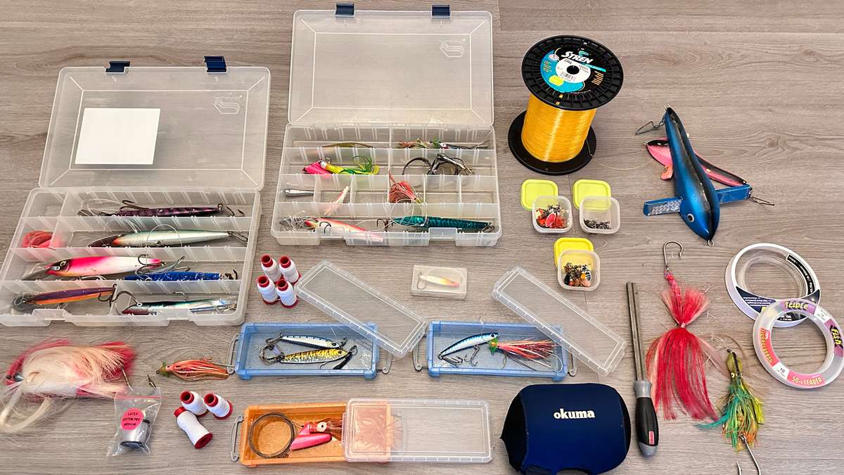 Massive FISHING Tackle Lot