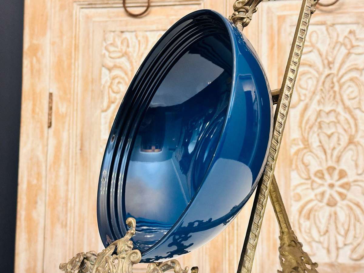 Le Creuset Signature Stoneware Large Serving Bowl
