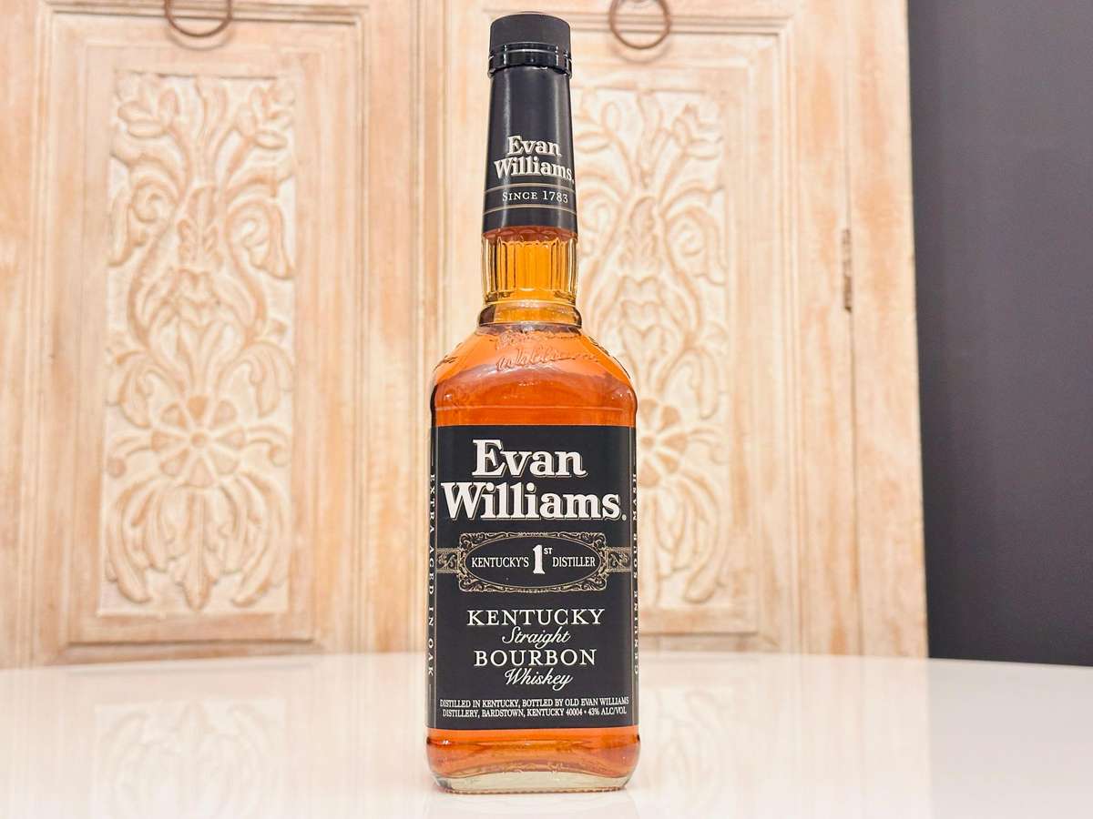 Evan WIlliams Extra Aged Kentucky Straight Bourbon Whisky