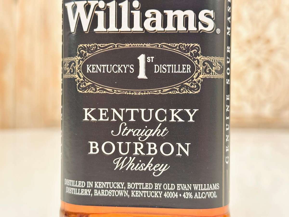 Evan WIlliams Extra Aged Kentucky Straight Bourbon Whisky