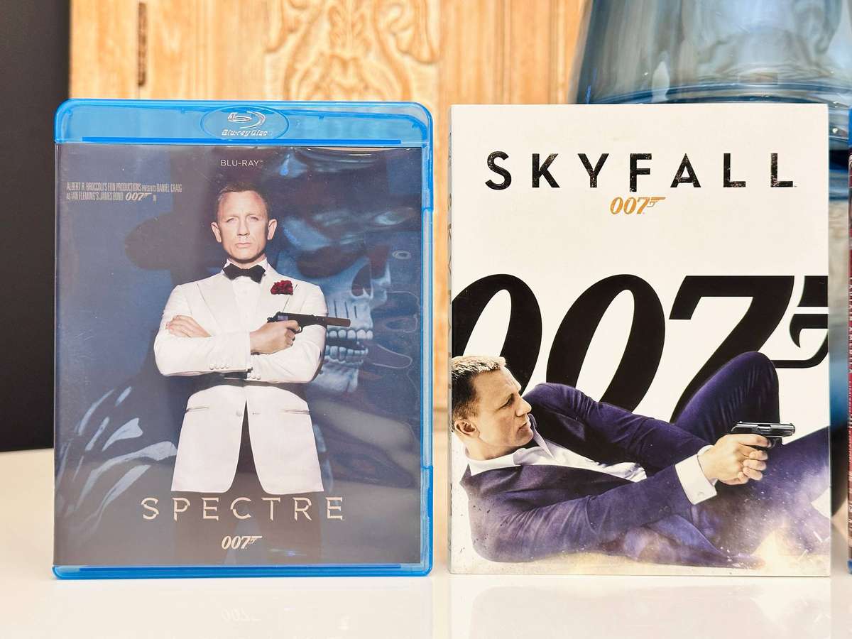 Collectors James Bond 007 Marvel & DC Blu-ray Selection