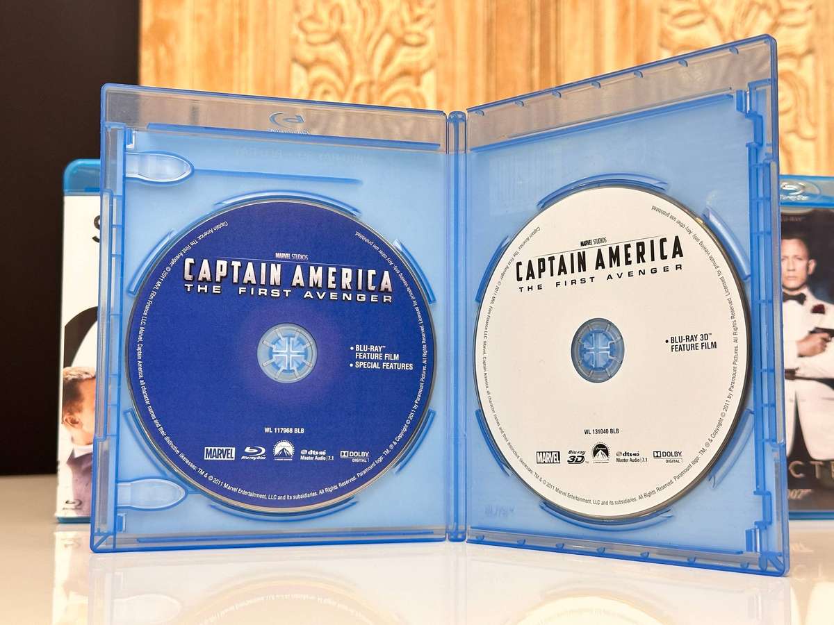 Collectors James Bond 007 Marvel & DC Blu-ray Selection
