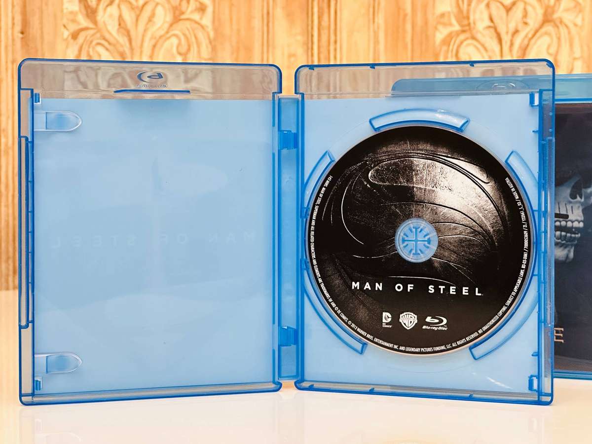 Collectors James Bond 007 Marvel & DC Blu-ray Selection