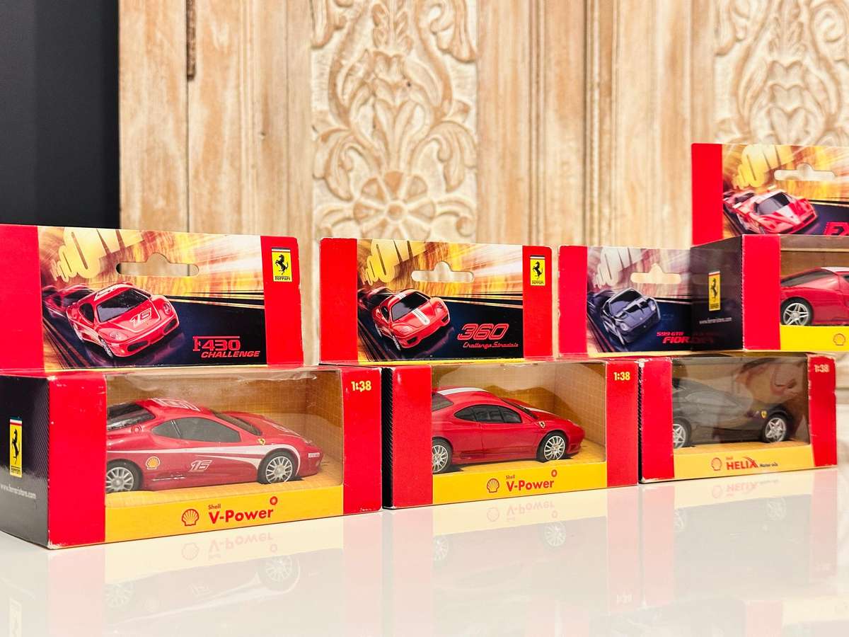Complete Set of Vintage Ferrari Collectable Model Cars In Original Box