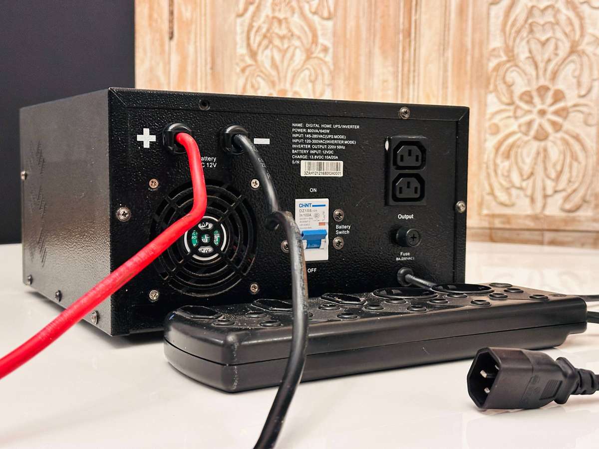 PSS Large 800VA High Capacity Backup Power Inverter
