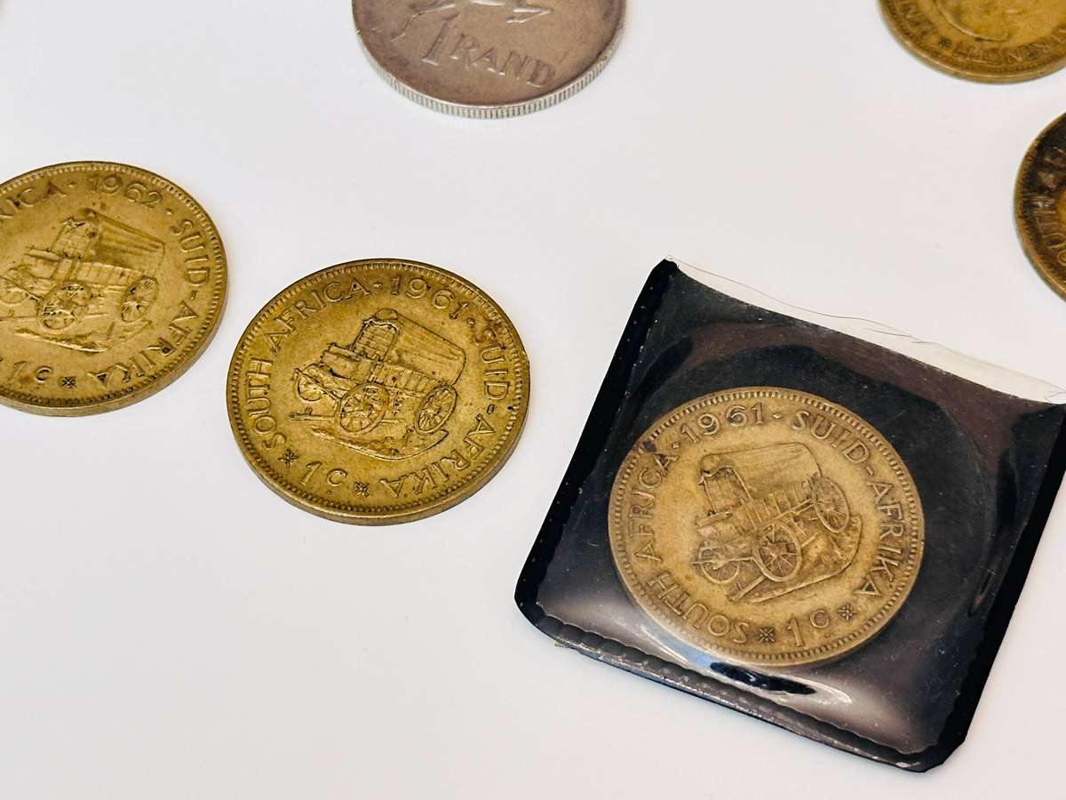 Large Selection of International & South African Coins & Notes