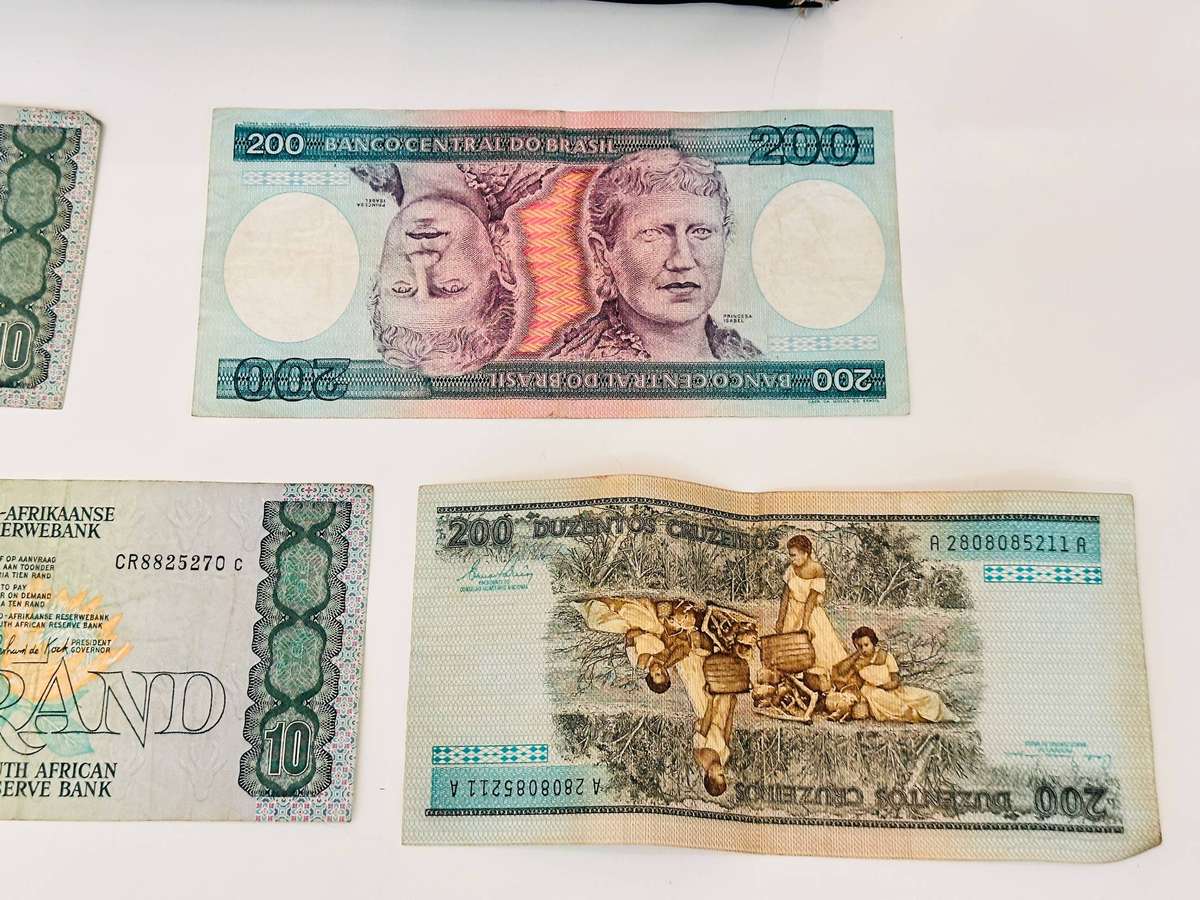 Large Selection of International & South African Coins & Notes