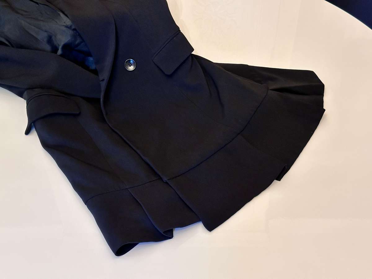 Elegant ZARA Exclusive Ladies Long Sleeveless Summer Jacket