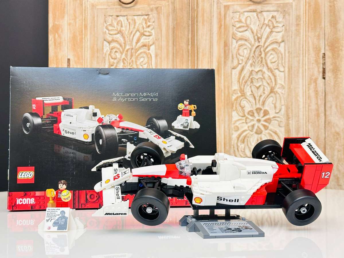 Lego Iconic Ayrton Senna McLaren F1 Collectable Model with Original Box