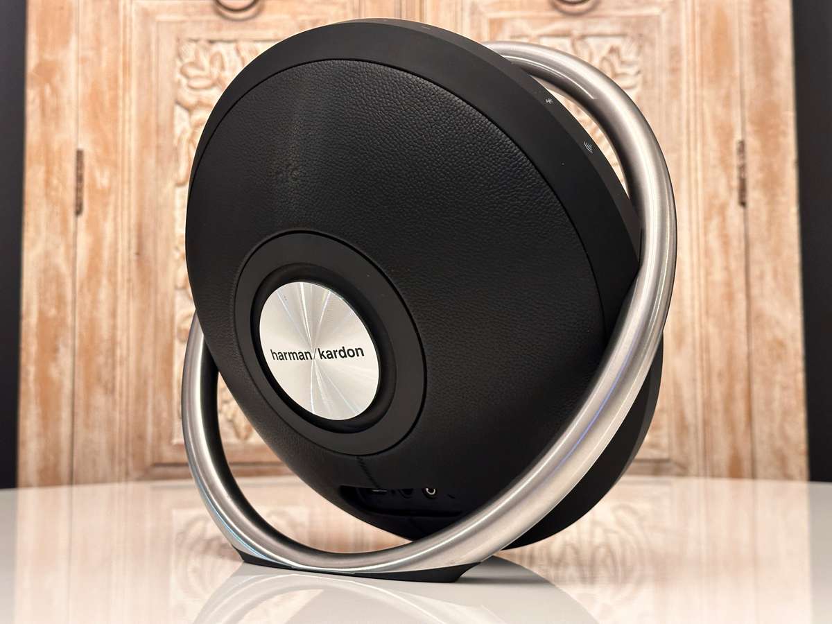 Harman Kardon Signature Wireless Bluetooth Speaker