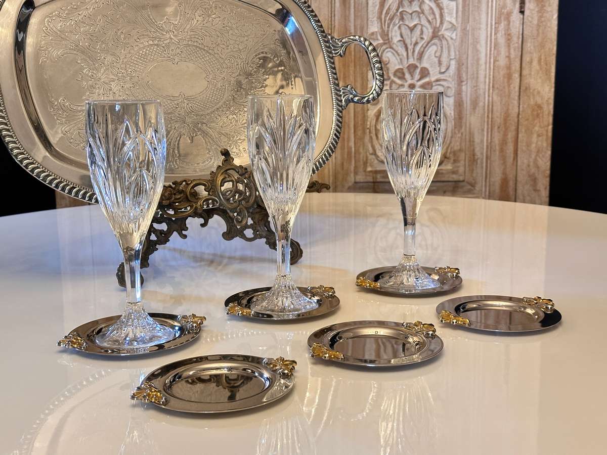 Beautiful Vintage Table setting Glass placement holders- Set of 6