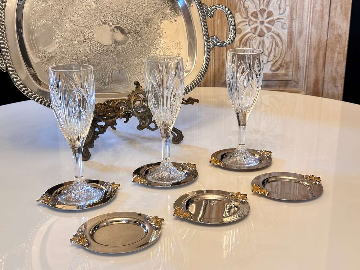 Beautiful Vintage Table setting Glass placement holders- Set of 6