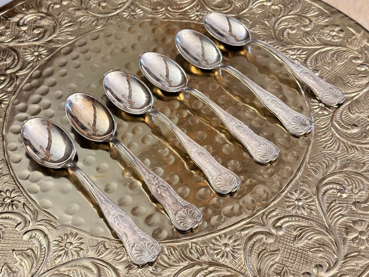 EXQUISITE VINTAGE KINGS PATTERN TEASPOON SET OF 6