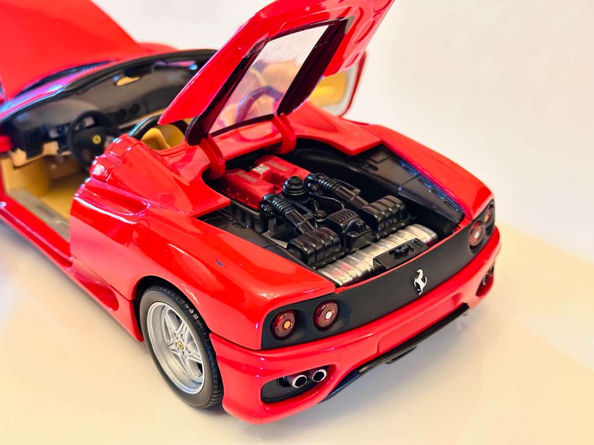 FERRARI 360 Spider 1:18 Hot Wheels Vintage Model Car