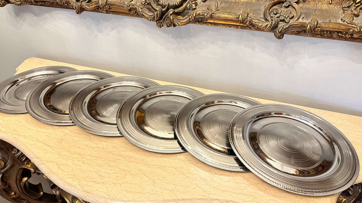 Beautiful Design UNDERPLATES - Set of 6