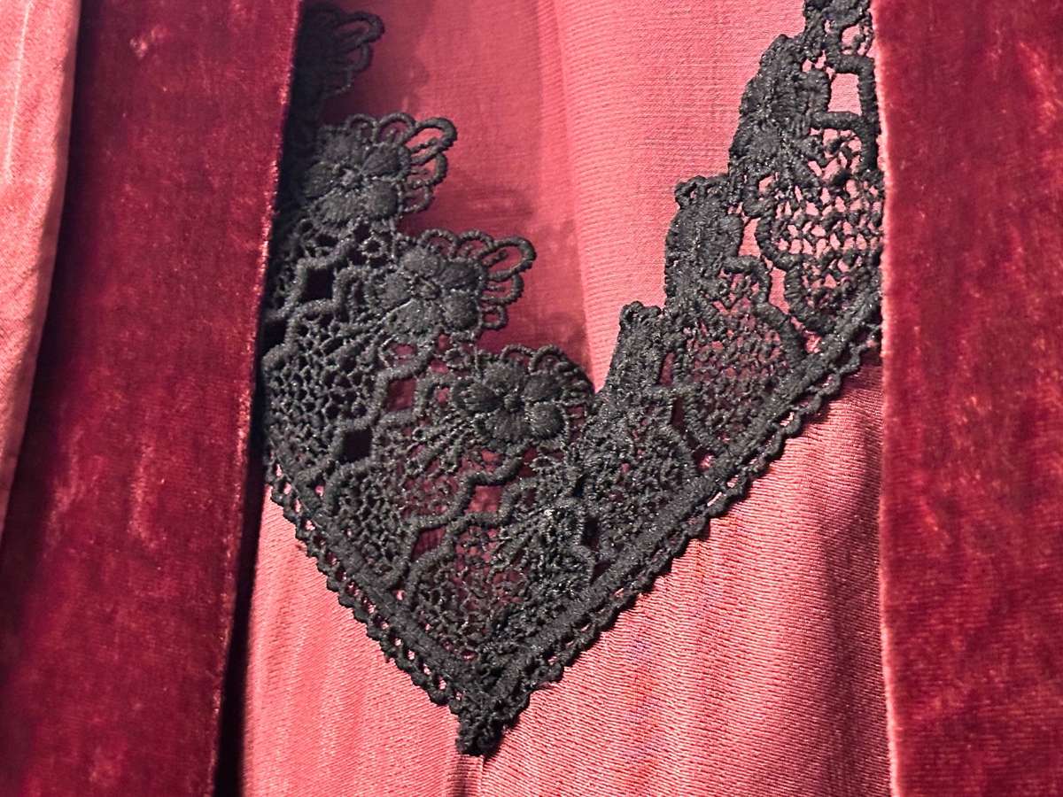 Italian Excluisve Ladies Designer Statement Set