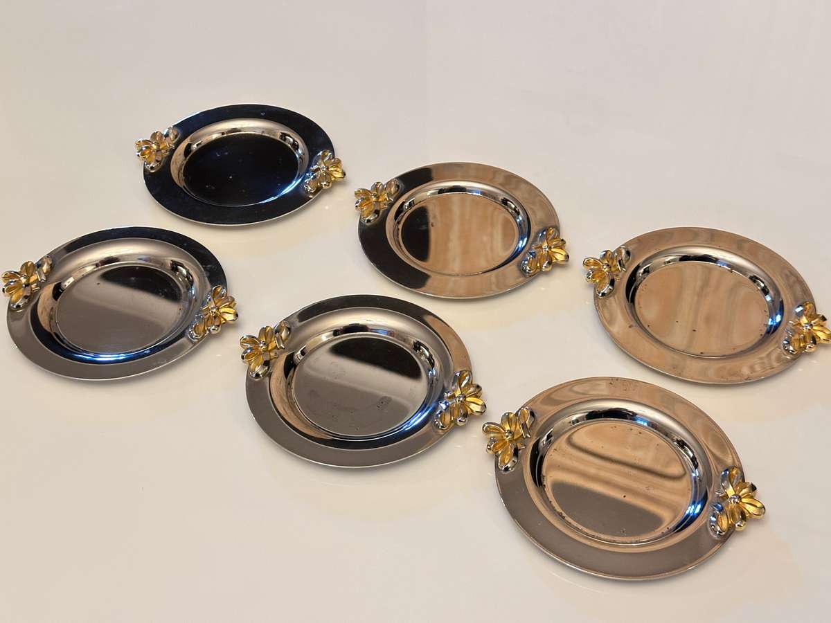 Beautiful Vintage Table setting Glass placement holders- Set of 6