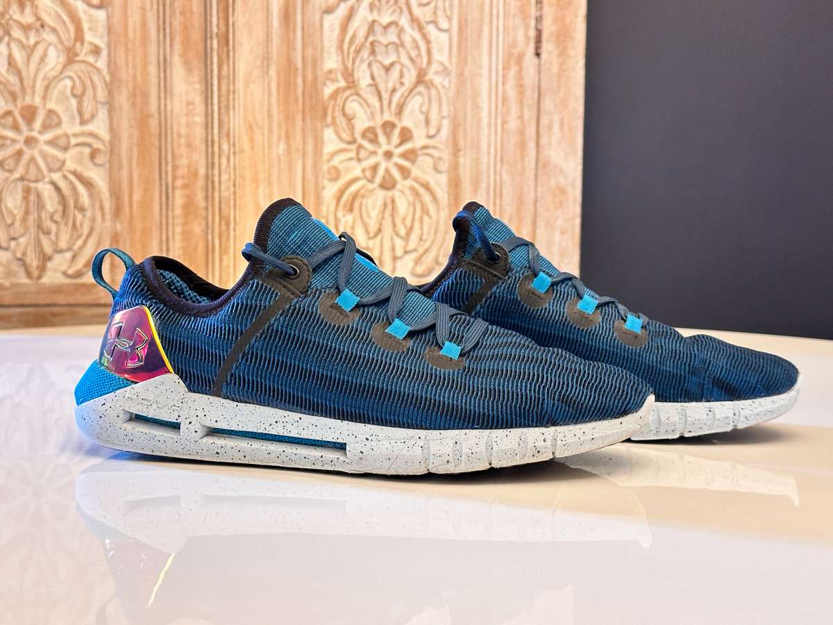 Under Armour Hovr Slk Special Edition Sneakers