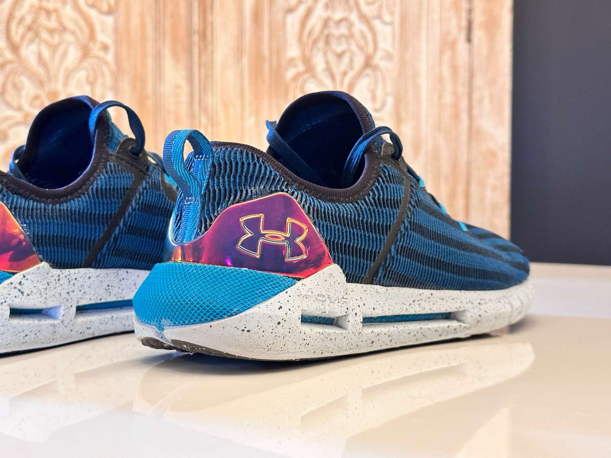 Under Armour Hovr Slk Special Edition Sneakers