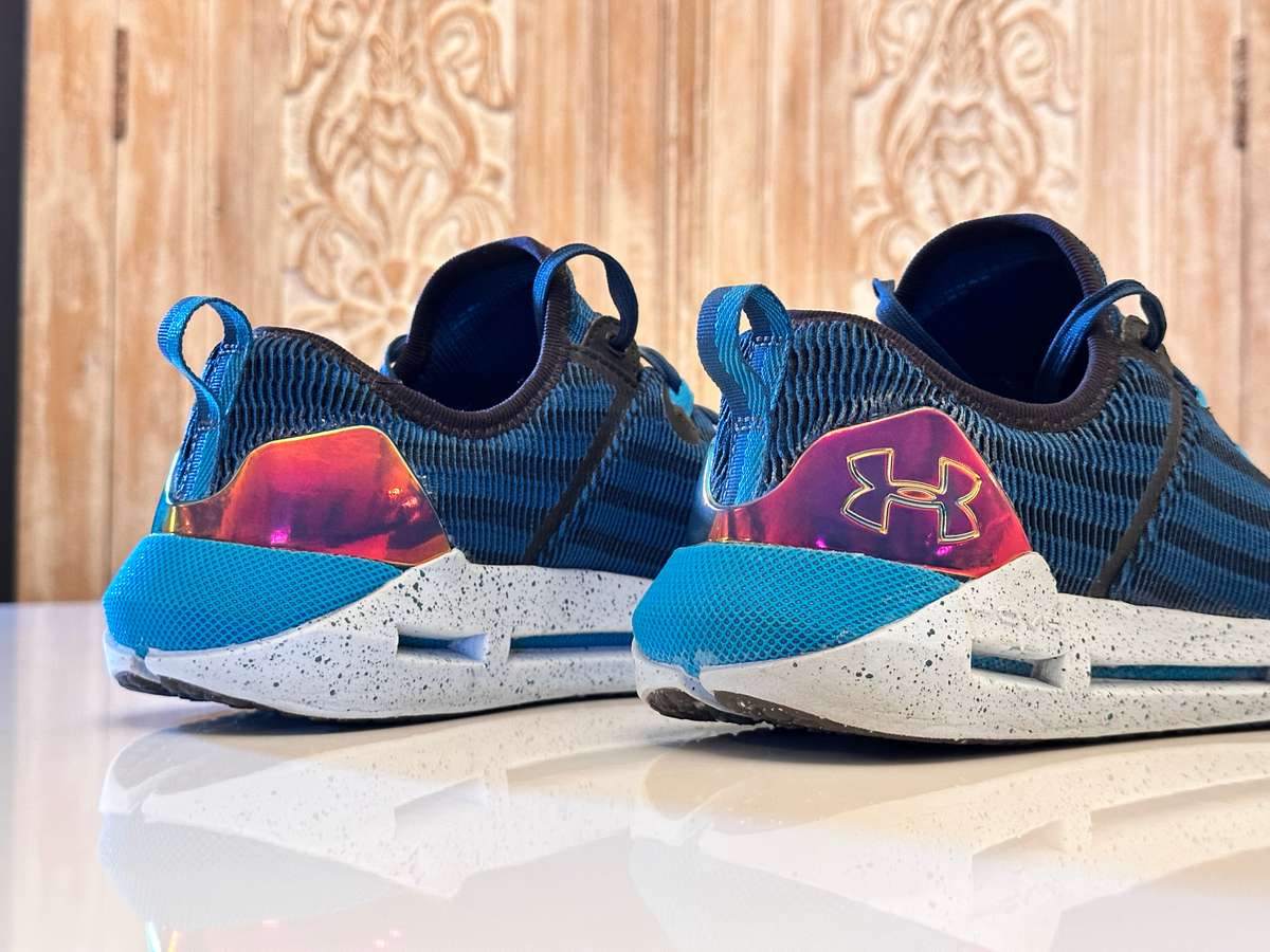 Under Armour Hovr Slk Special Edition Sneakers