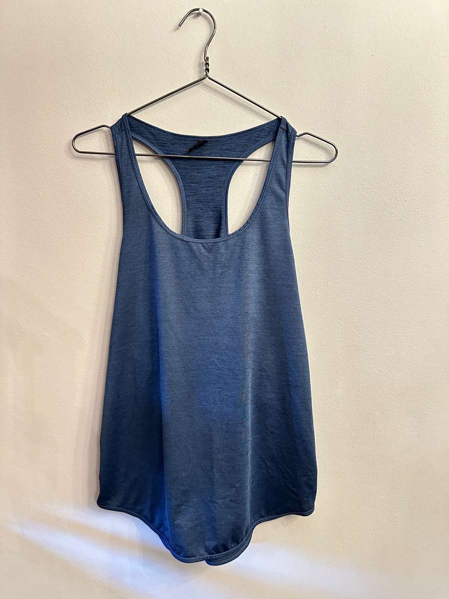 LADIES FITNESS BLUE TANK TOP WITH USN SHAKER COMBO SET