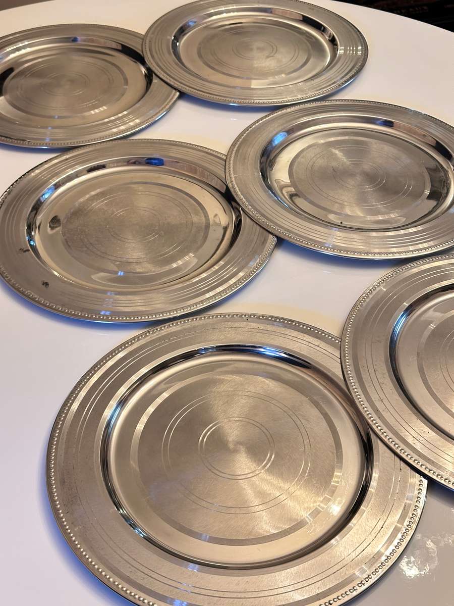 Beautiful Designer Underplates Set of 6