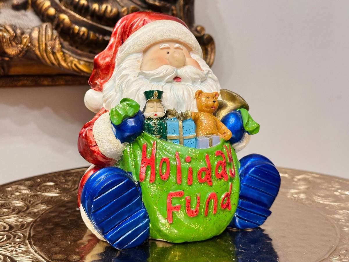 Noel Exclusive Collection Vintage Santa Money Box