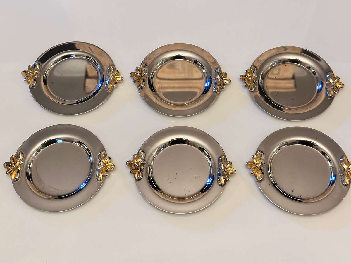 Beautiful Vintage Table setting Glass placement holders- Set of 6