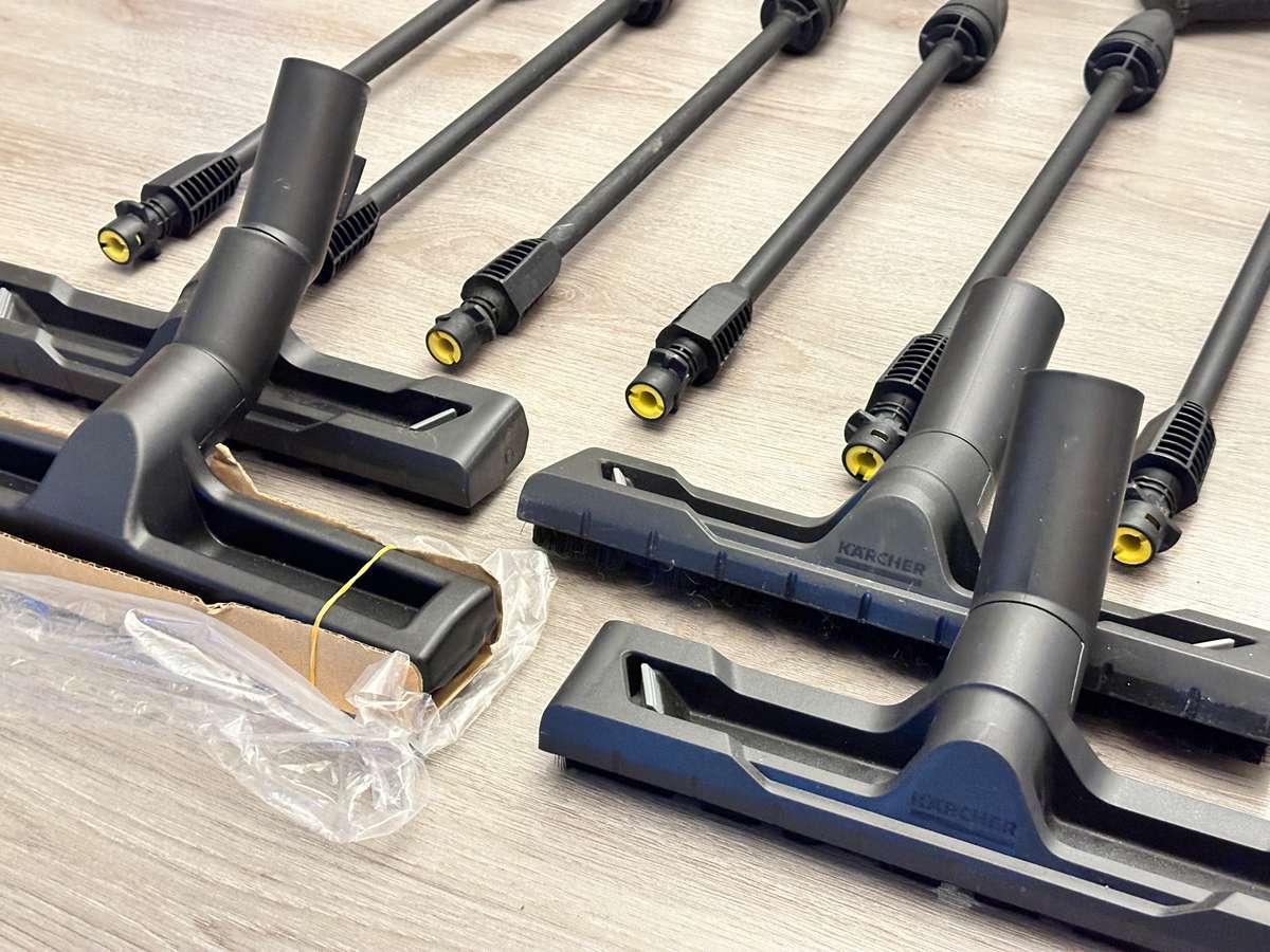 MASSIVE KARCHER ACCESSORIES LOT