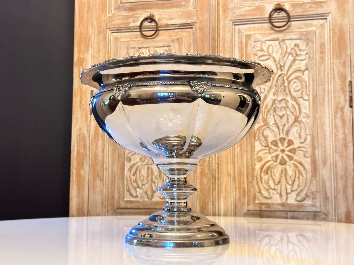 Grandiose Royal Large Ornate Statement Piece