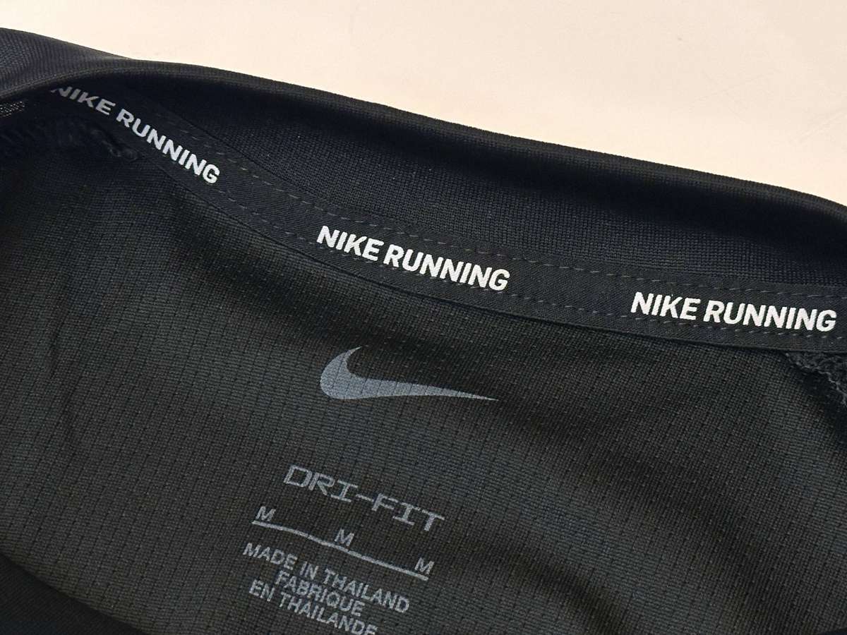 Nike Exclusive Women's Running Dri-Fit Long Sleeve
