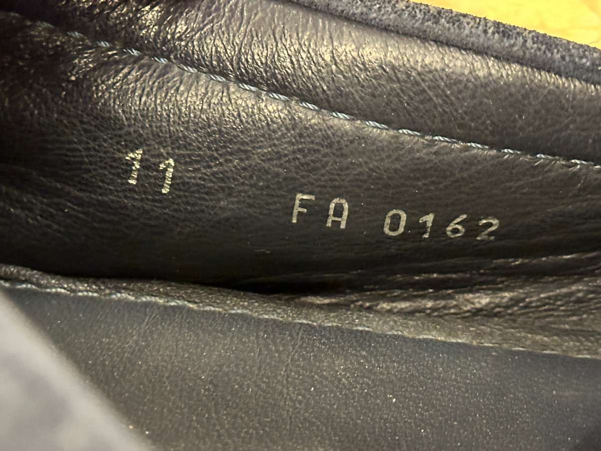 EXCLUSIVE LOUIS VUITTON MONTE CARLO SHOES GREAT INVESTMENT BUY - OVER R12000 NEW EXCELLENT CONDITION