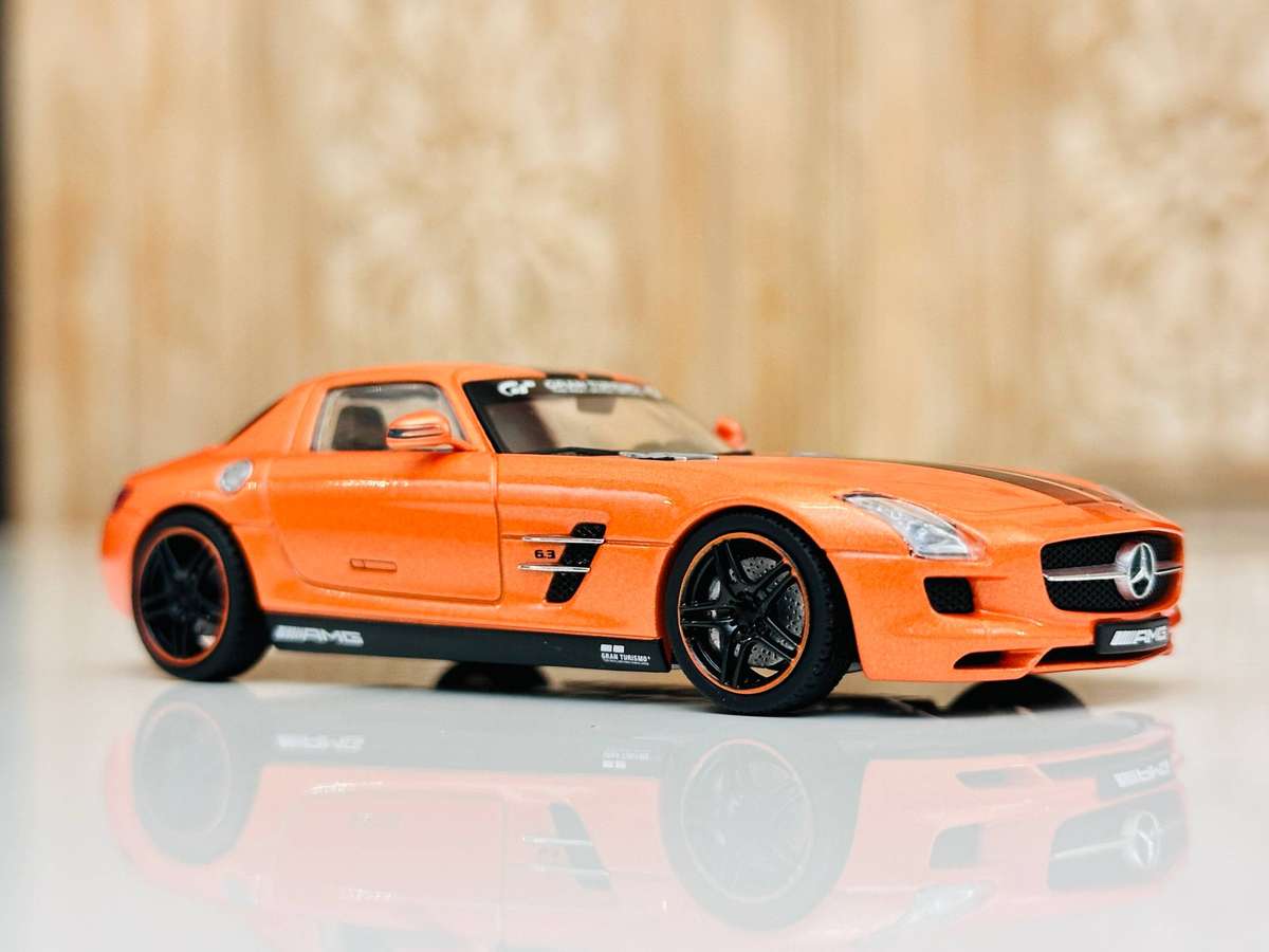 Schuco Mercedes SLS AMG Gran Turismo Signature Edition in Original Display Case