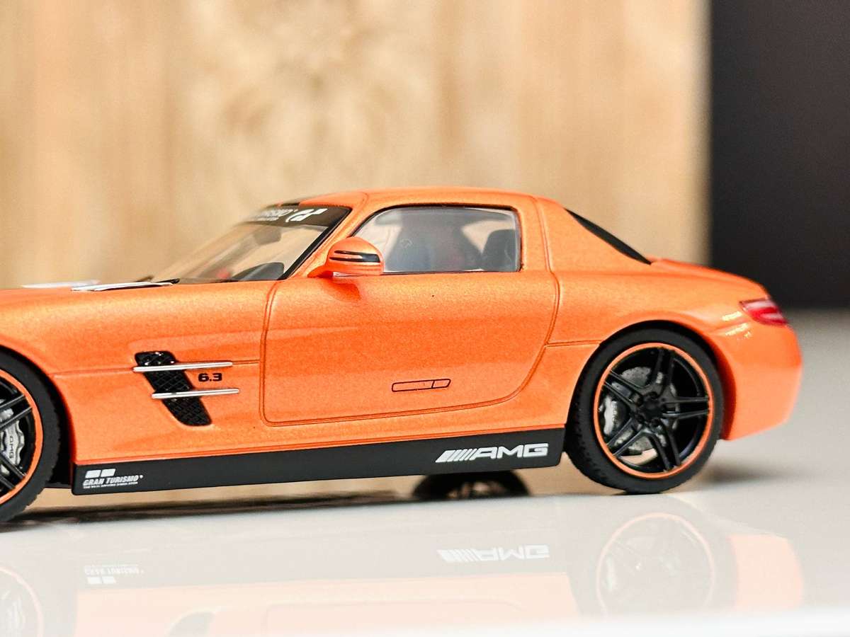 Schuco Mercedes SLS AMG Gran Turismo Signature Edition in Original Display Case