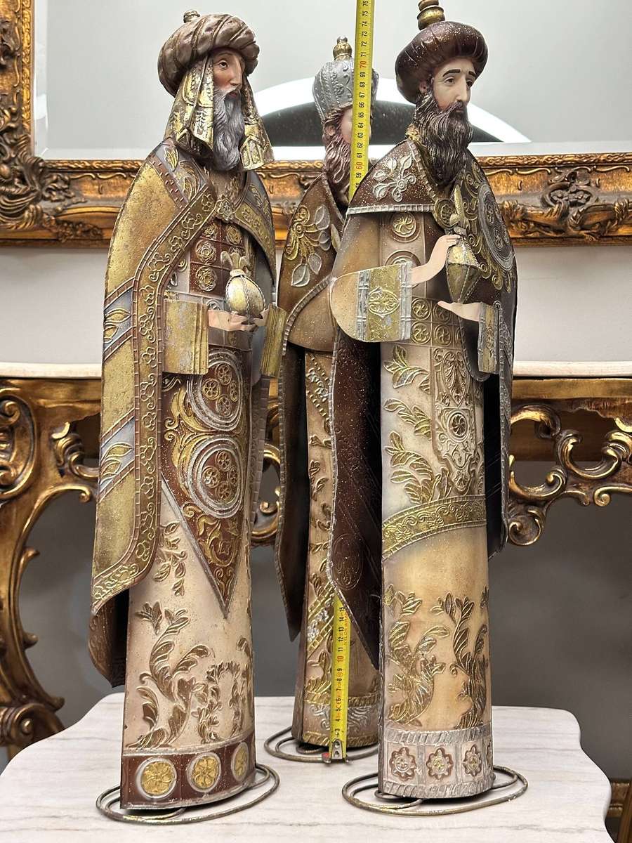 Exquisite Vintage Large Gold & Silver Leaf Statement Nativity Set