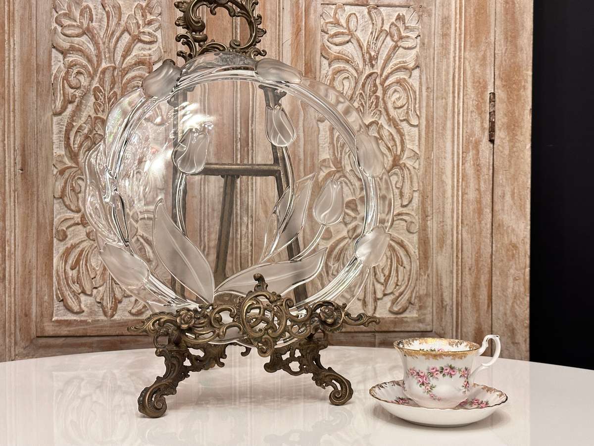 Exquisite Vintage Crystal Statement Piece