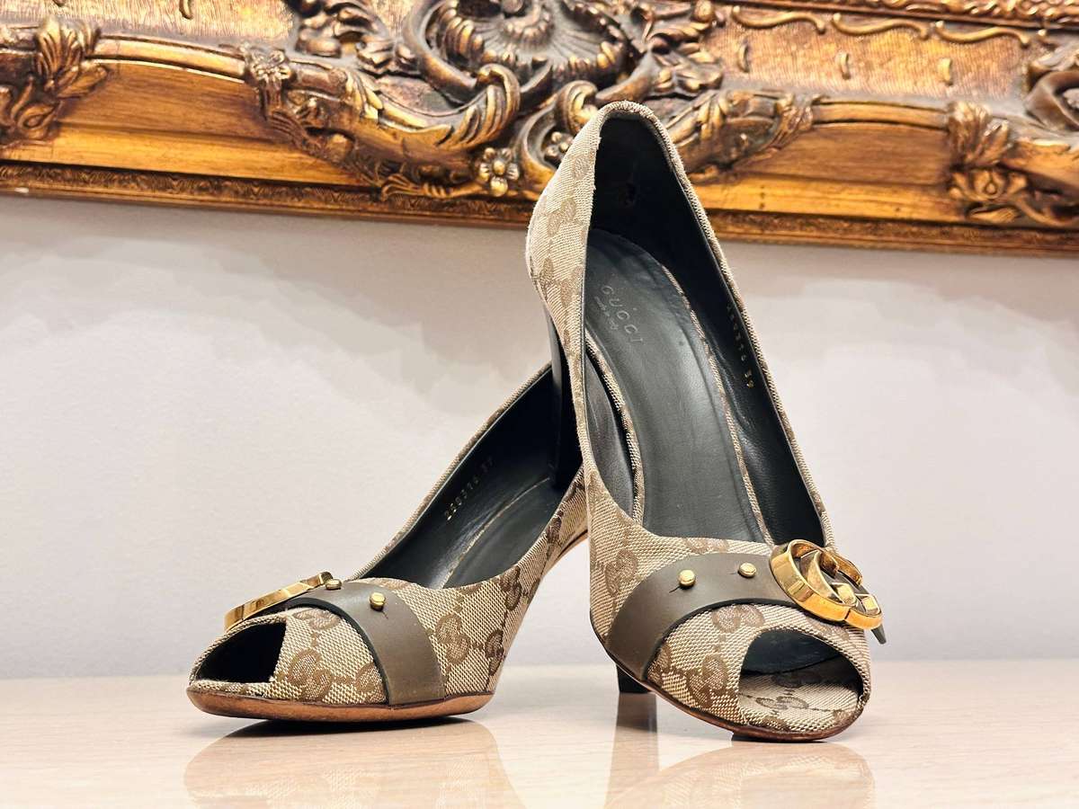 Gucci Iconic Signature Monogram Ladies Shoes