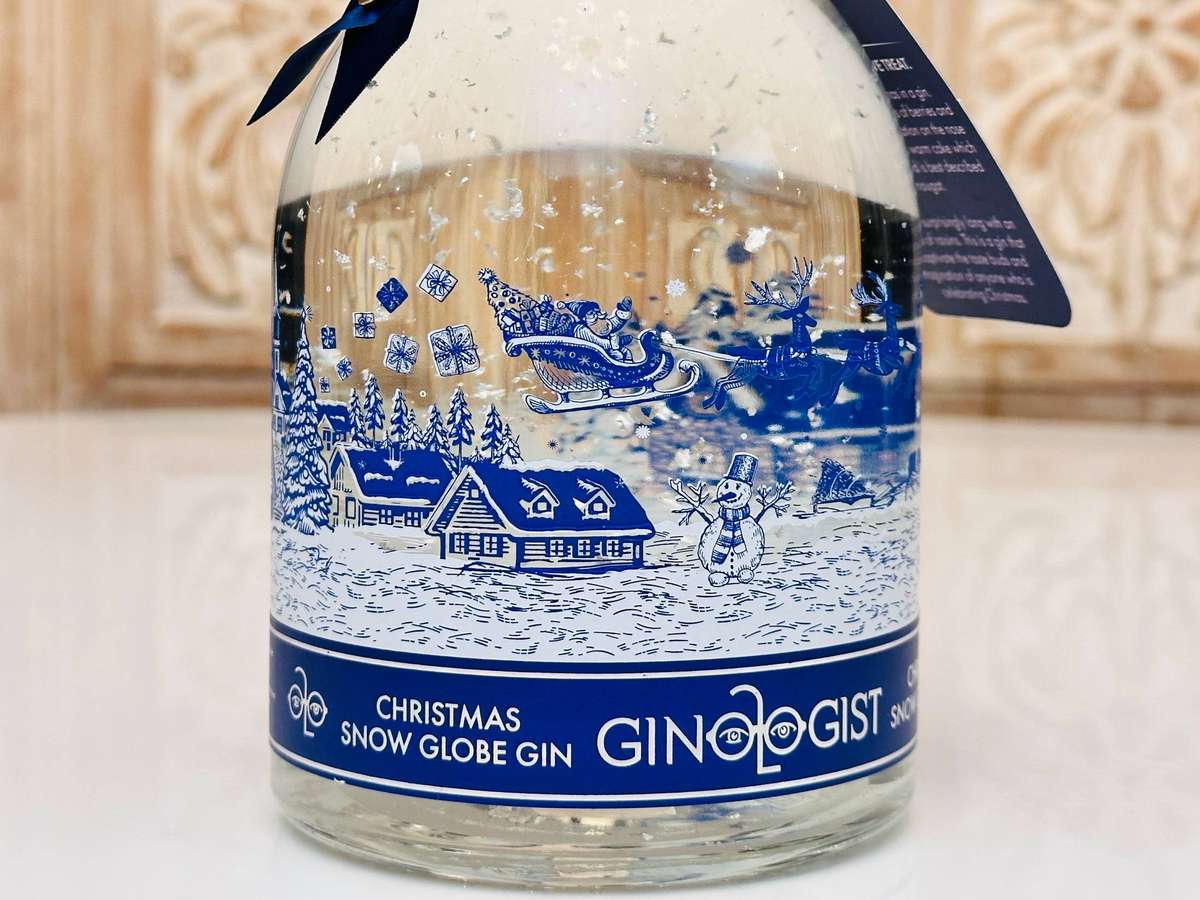 2022 Limited Edition Collectable Snow Globe Gin
