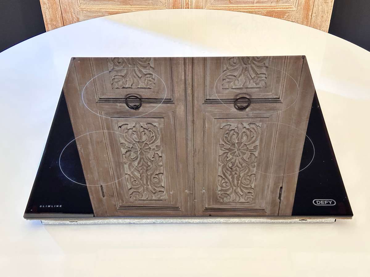 DEFY Slimline Glass Touch Control Hob