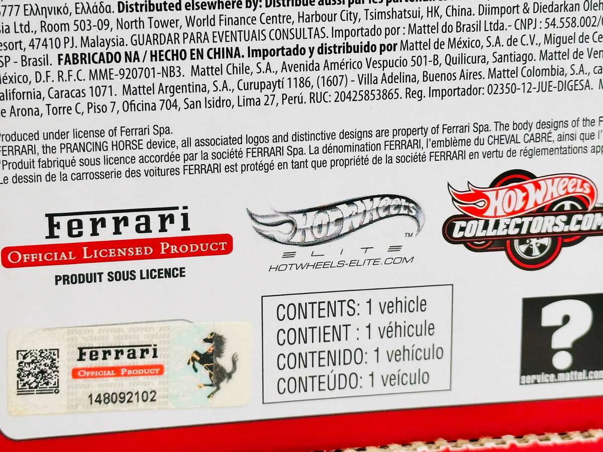 FERRARI Hot Wheels Elite 458 Italia Model Collectors Edition in Original Box